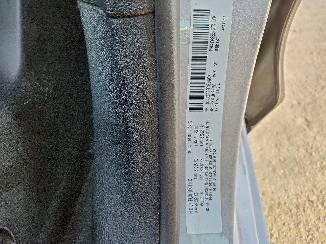 Chrysler 200 Limited Image 10