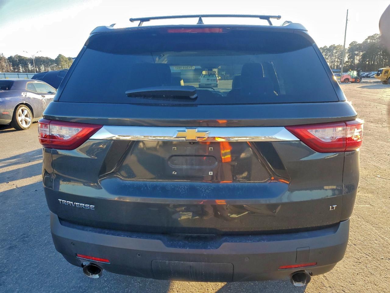 Chevrolet Traverse Lt Image 2