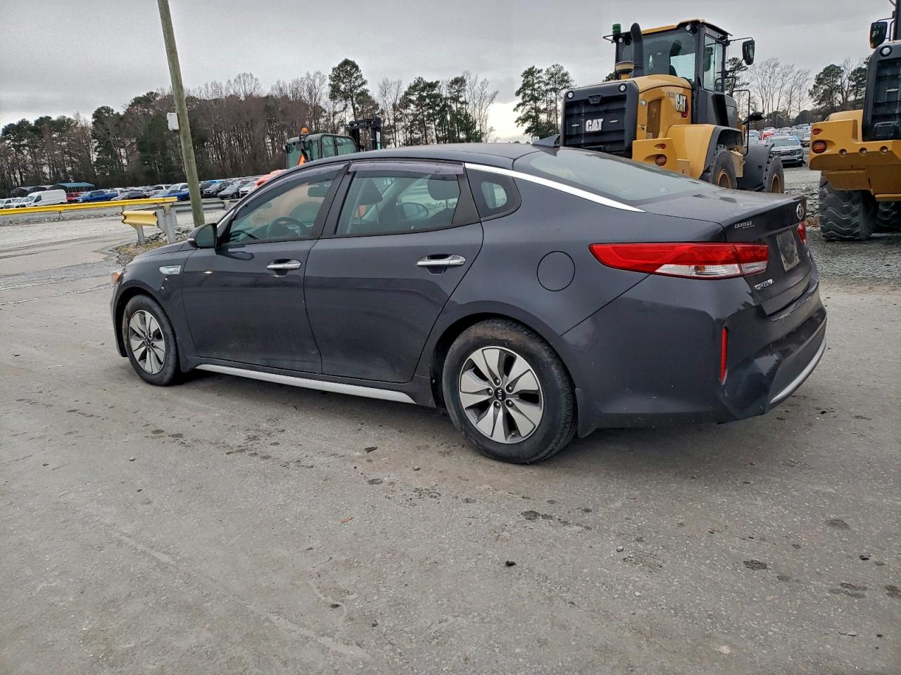 Kia Optima Hybrid Image 2