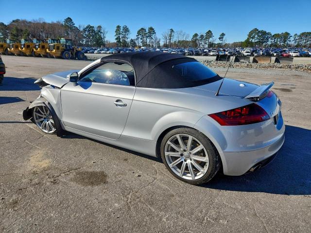 Audi TT Premium Plus Image 7