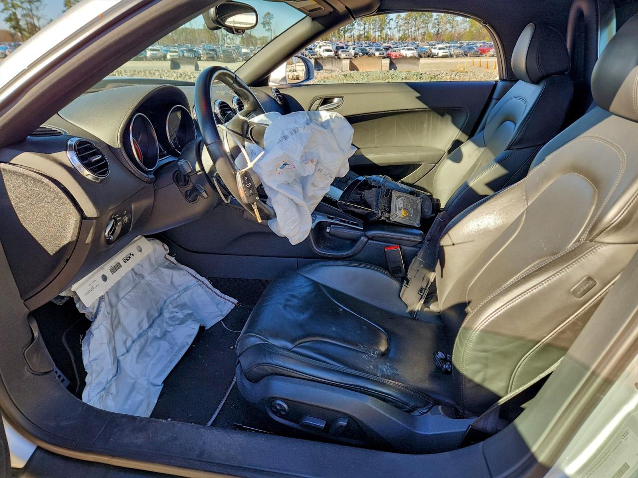 Audi TT Premium Plus Image 10