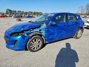  Salvage Mazda 3