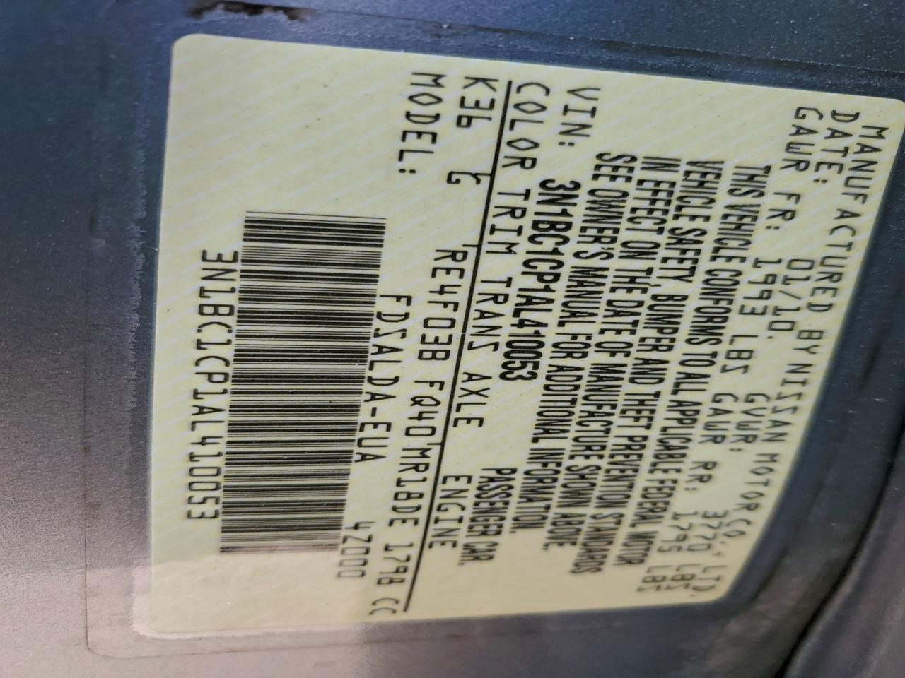 Nissan Versa S Image 2