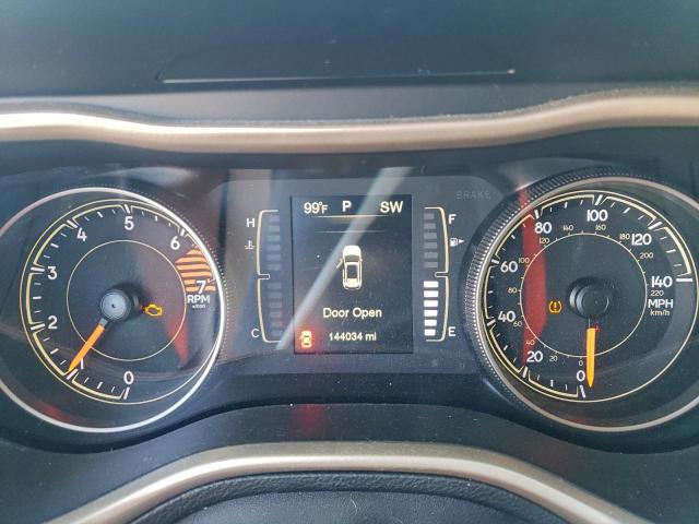 Jeep Grand Cherokee Latitude Image 9