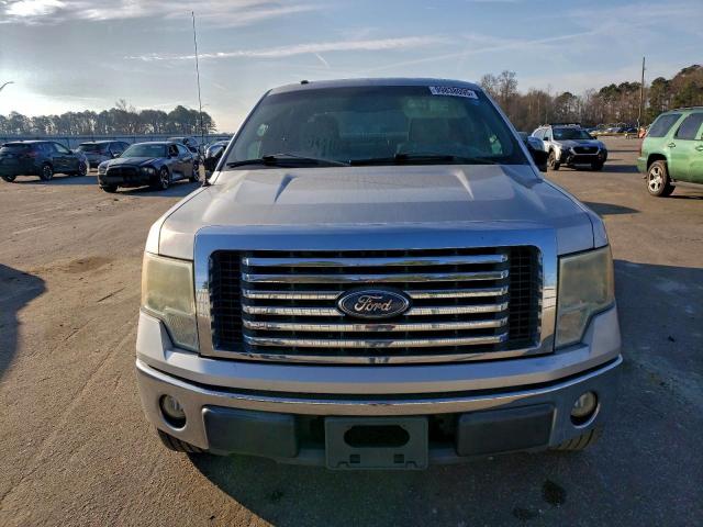 Ford F-150 Supercrew Image 7