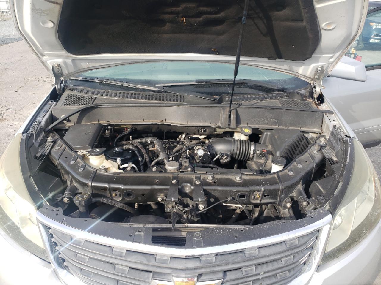 Chevrolet Traverse Ls Image 9