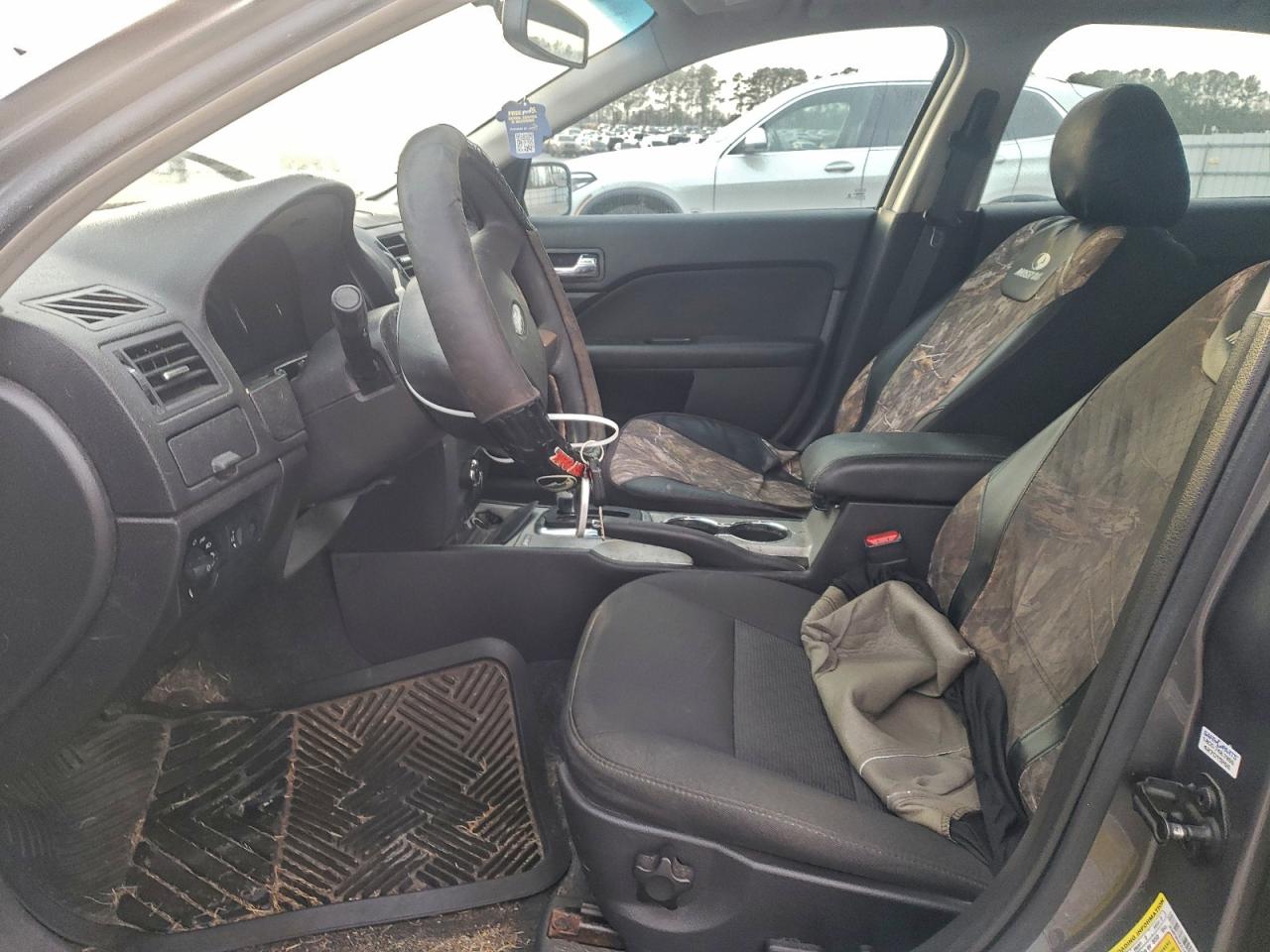 Ford Fusion Se Image 8