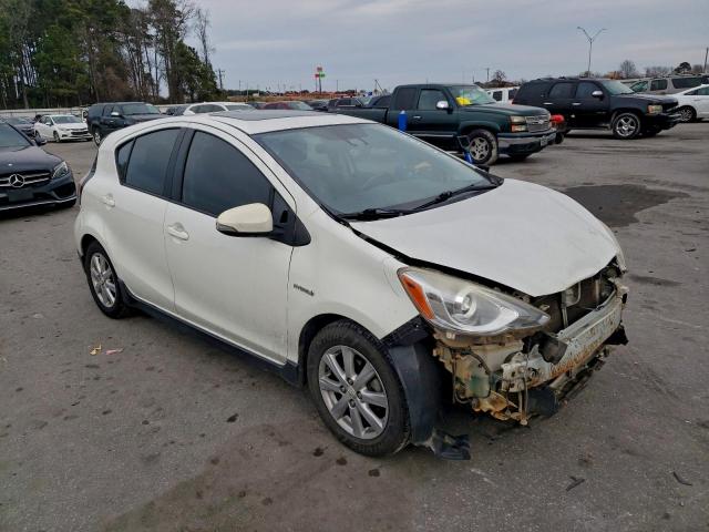 Toyota Prius Image 5