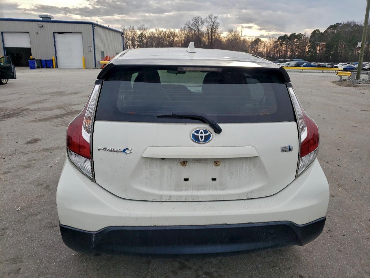 Toyota Prius Image 4