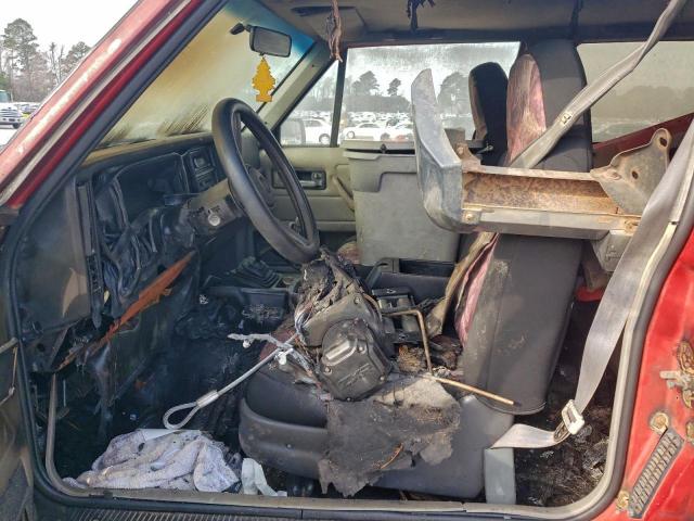 Jeep Grand Cherokee Sport Image 13