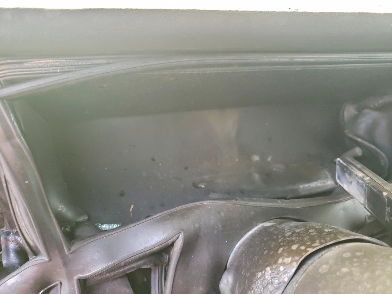 Jeep Grand Cherokee Sport Image 11