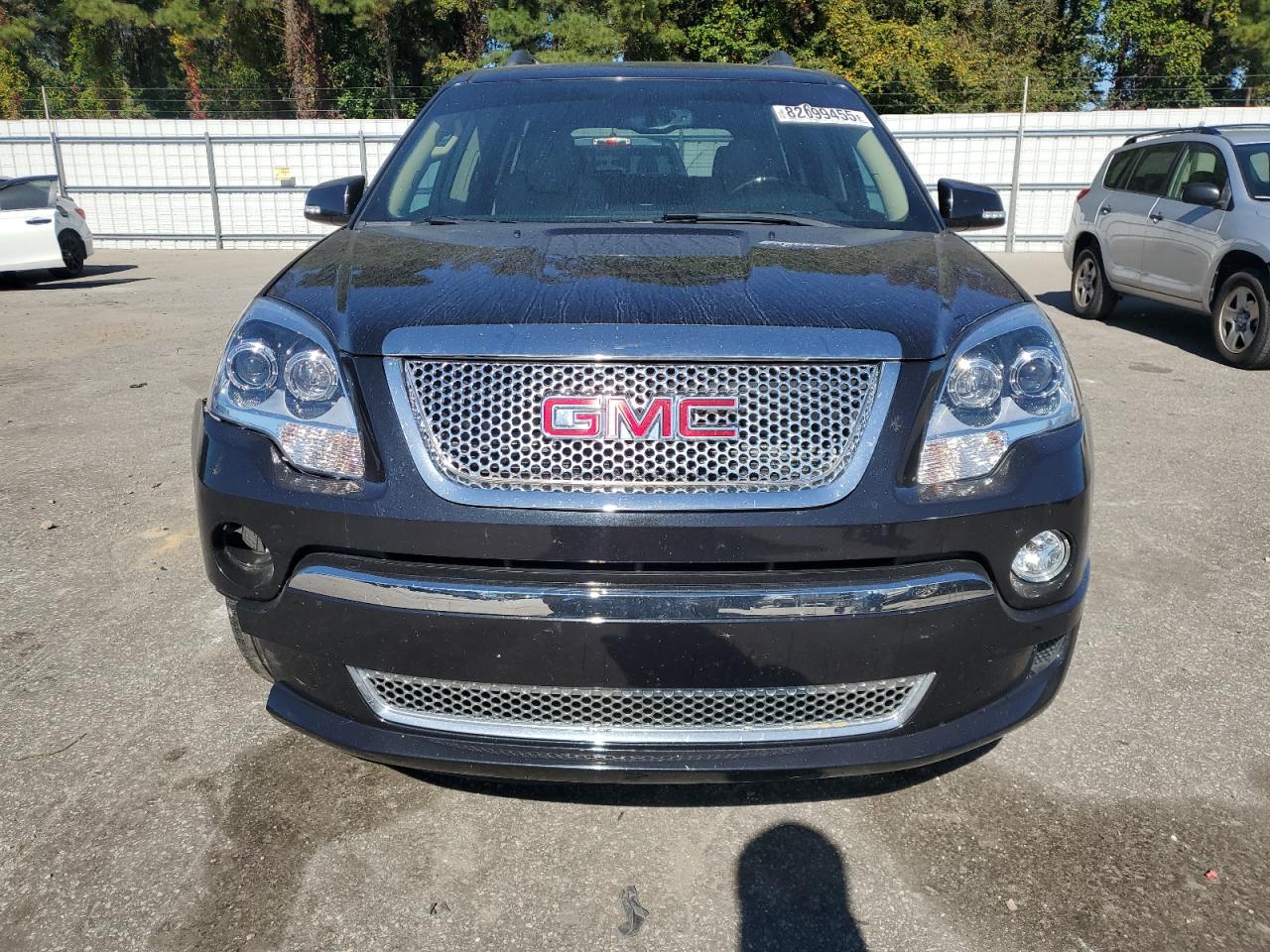 GMC Acadia Denali Image 7