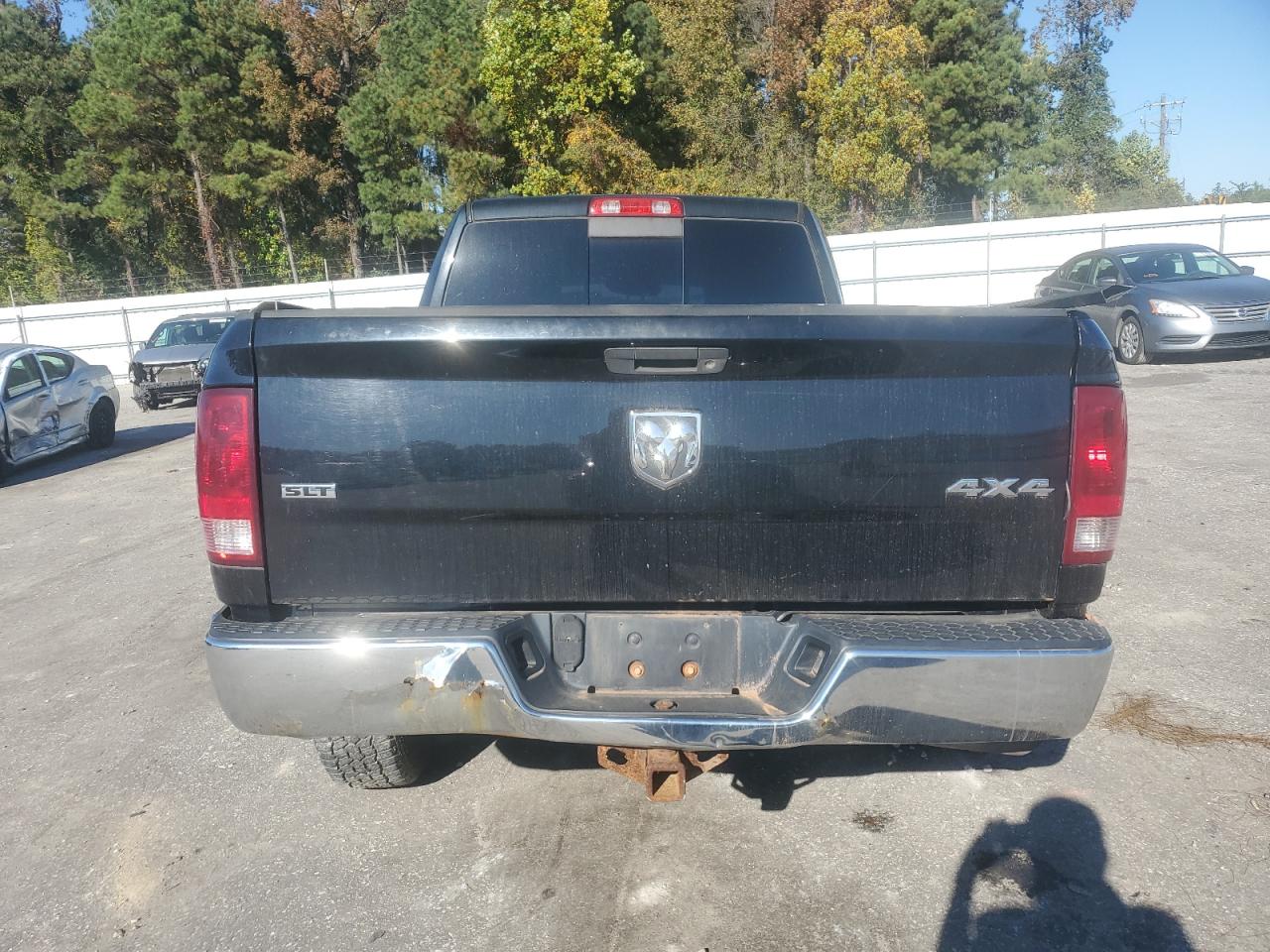 Ram 1500 Slt Image 3