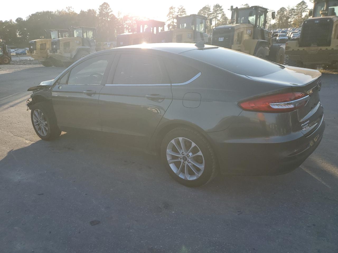 Ford Fusion Se Image 2