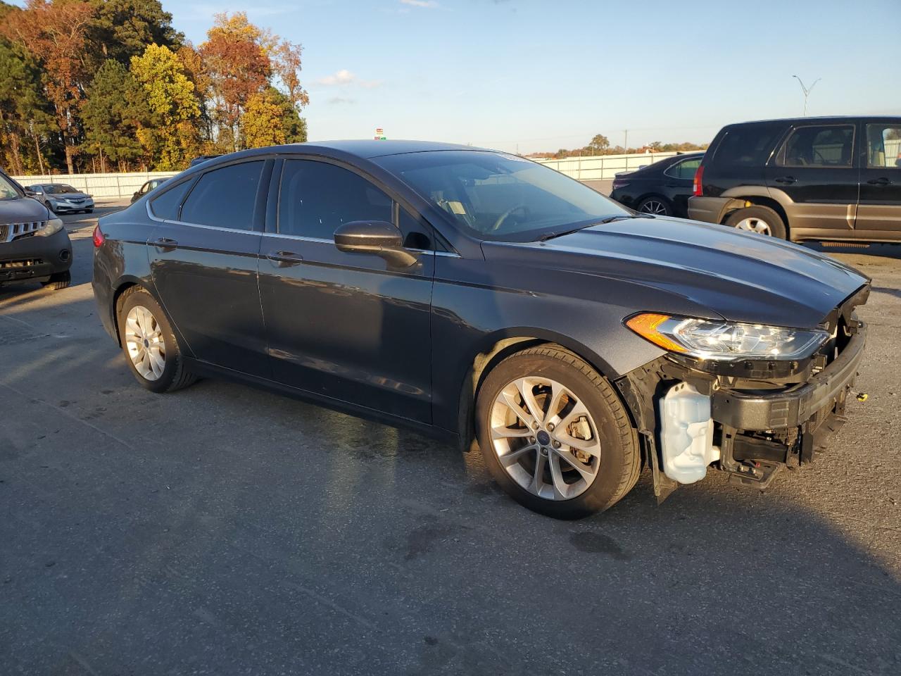 Ford Fusion Se Image 3