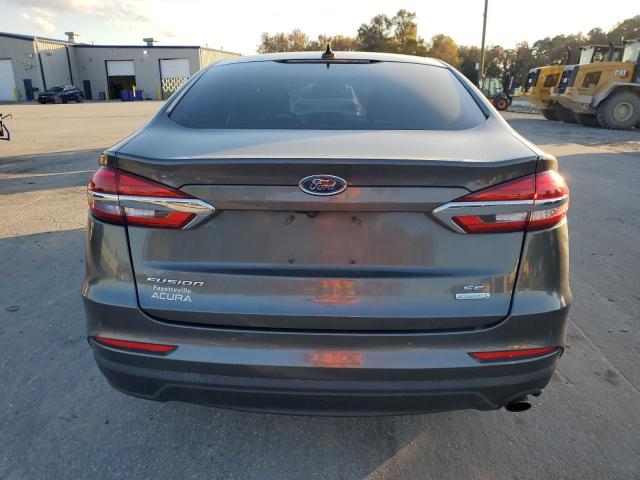 Ford Fusion Se Image 12
