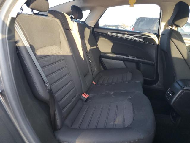 Ford Fusion Se Image 9