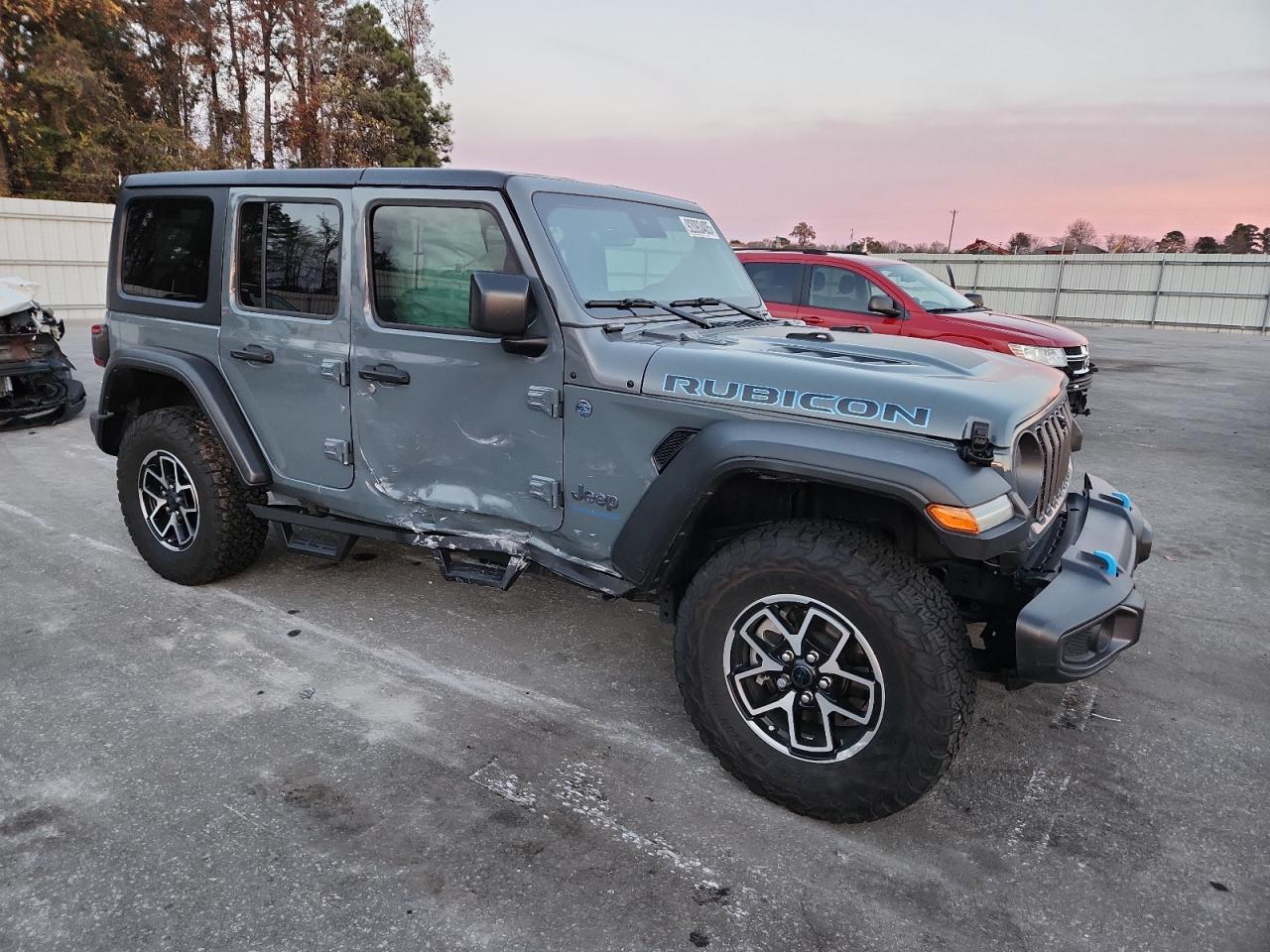 Jeep Wrangler Rubicon 4xe Image 2