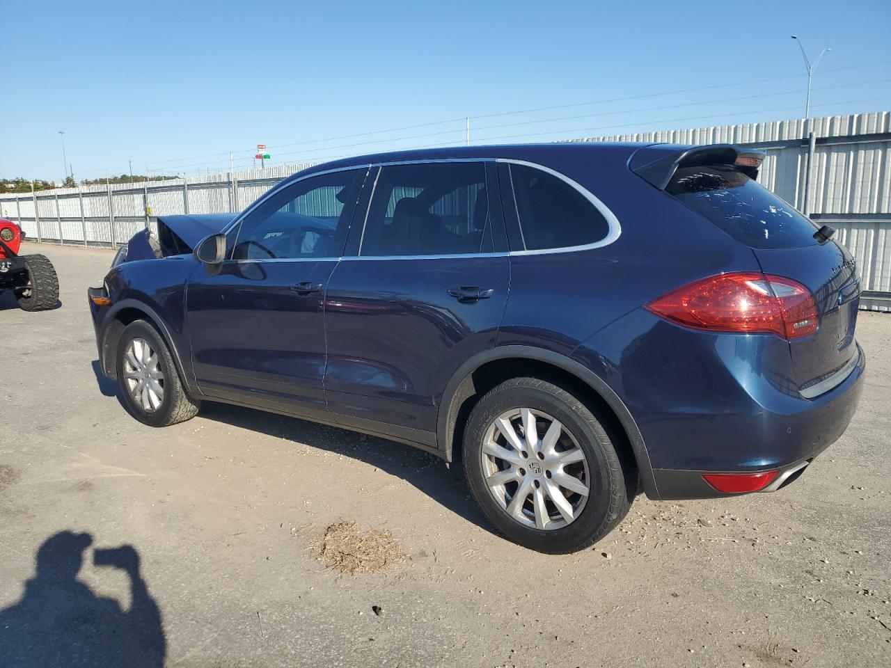 Porsche Cayenne Image 8