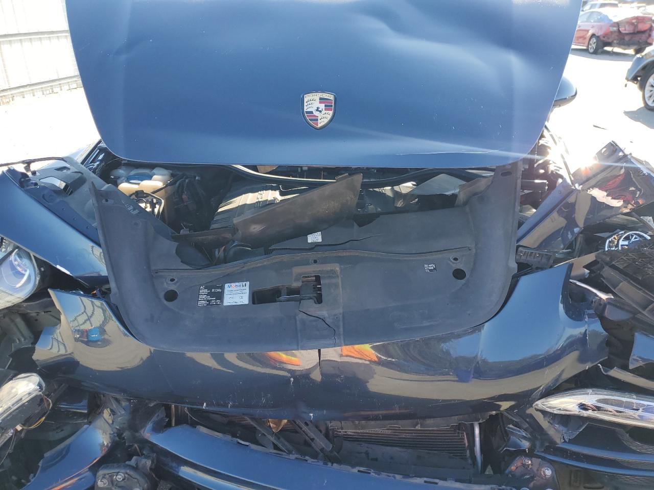 Porsche Cayenne Image 13