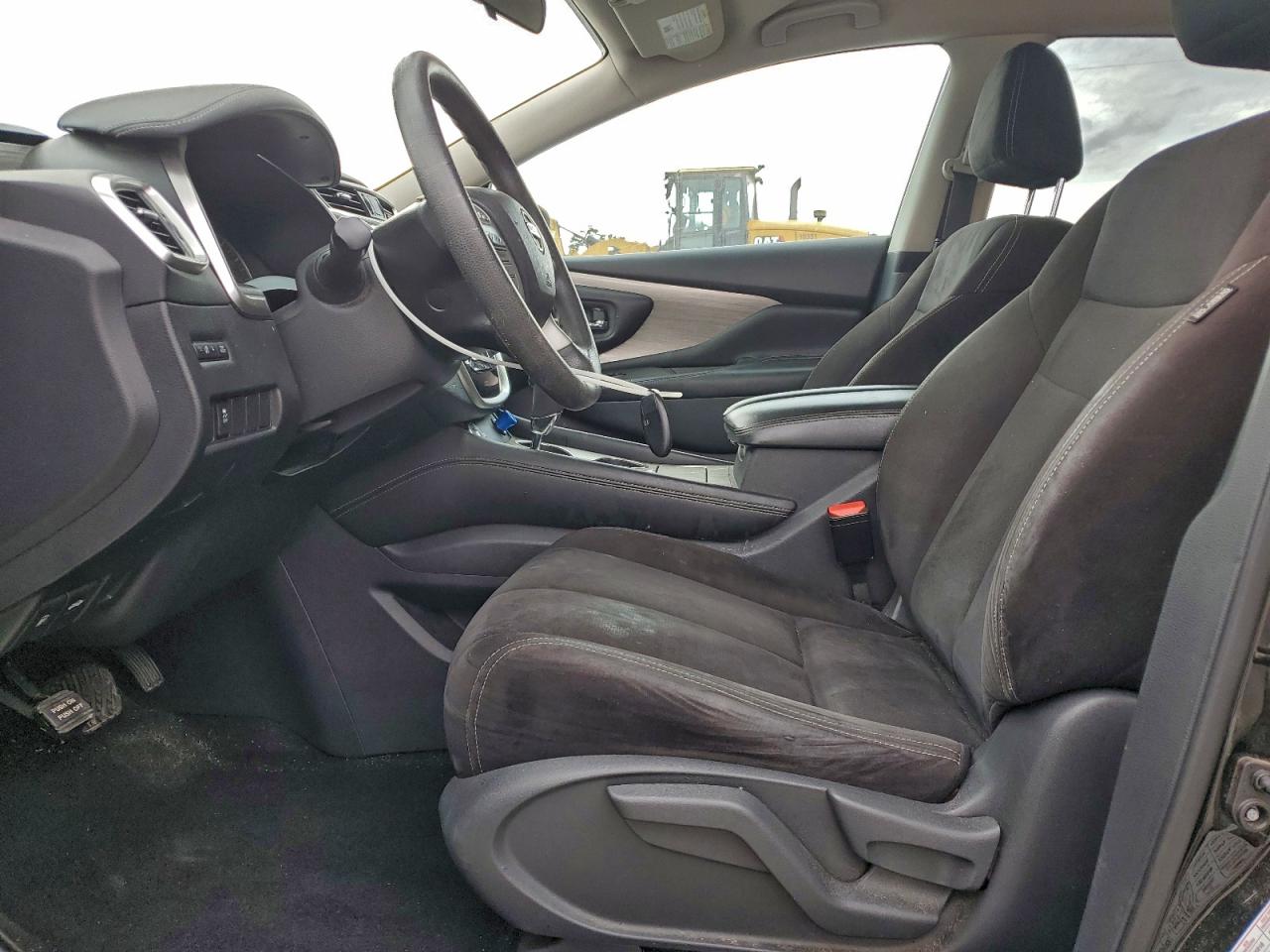 Nissan Murano S Image 3