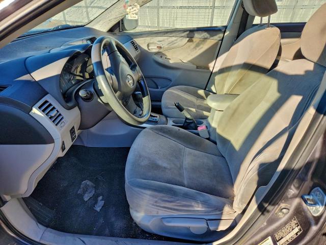 Toyota Corolla Base Image 3