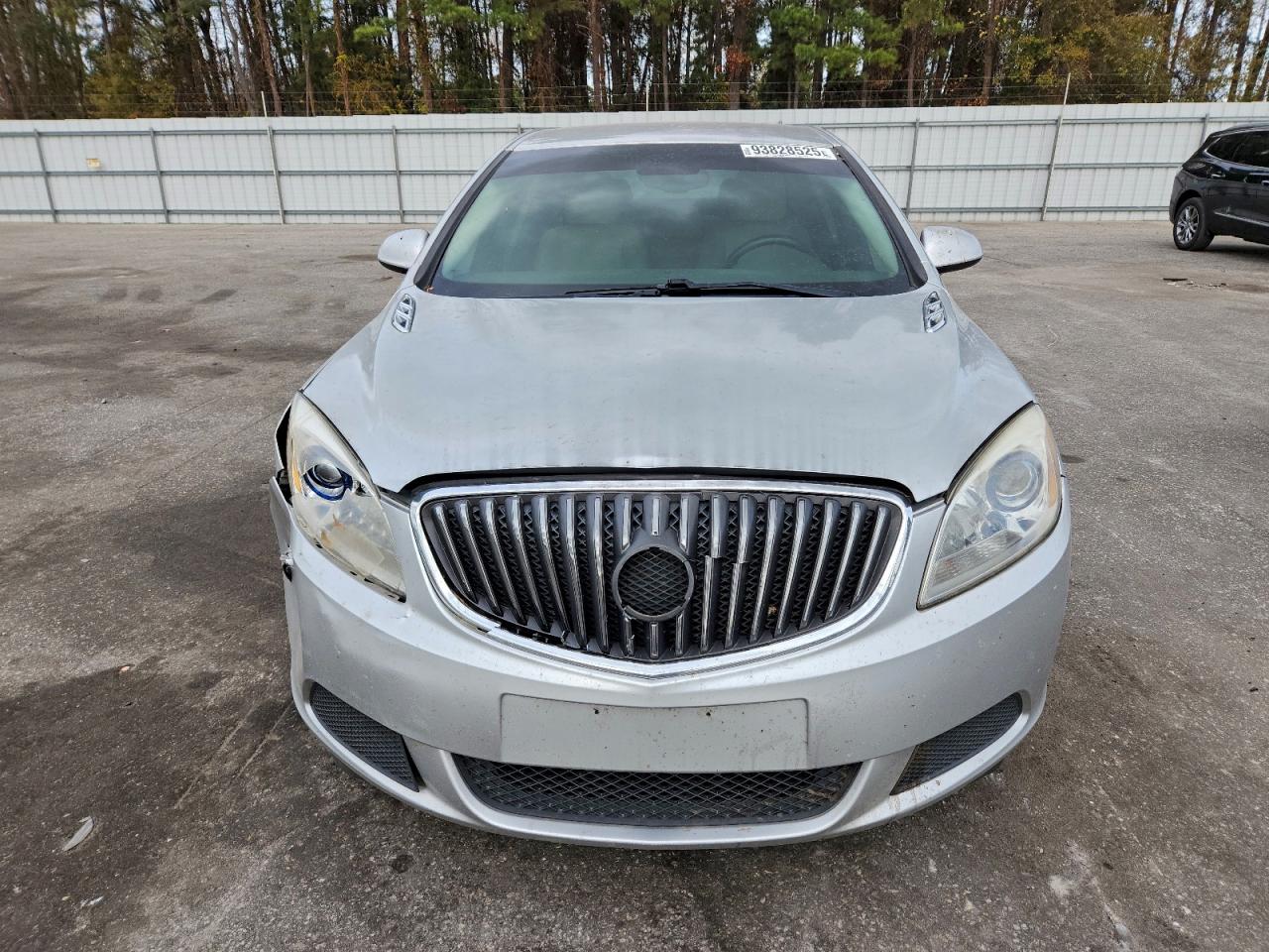 Buick Verano Image 10