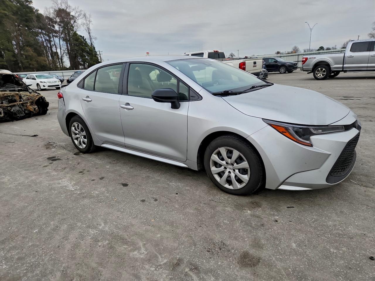 Toyota Corolla Le Image 6