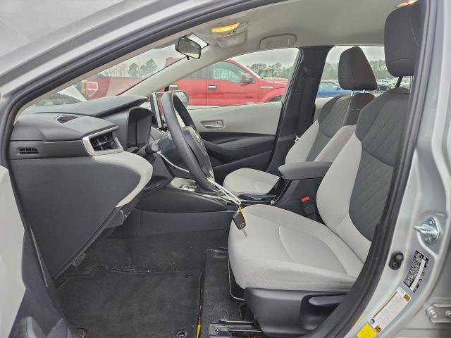 Toyota Corolla Le Image 2