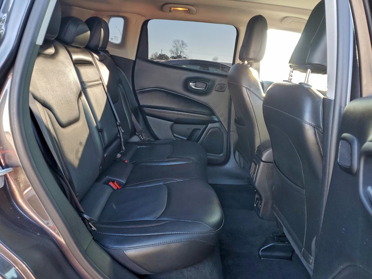 Jeep Compass Limited Image 6