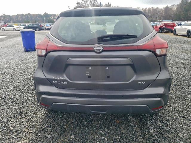 Nissan Kicks Sv Image 8