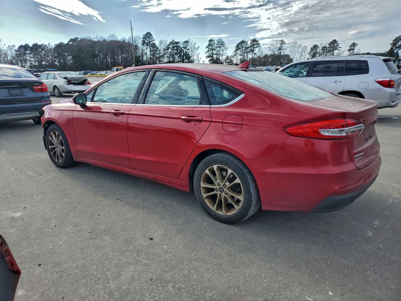 Ford Fusion Se Image 2