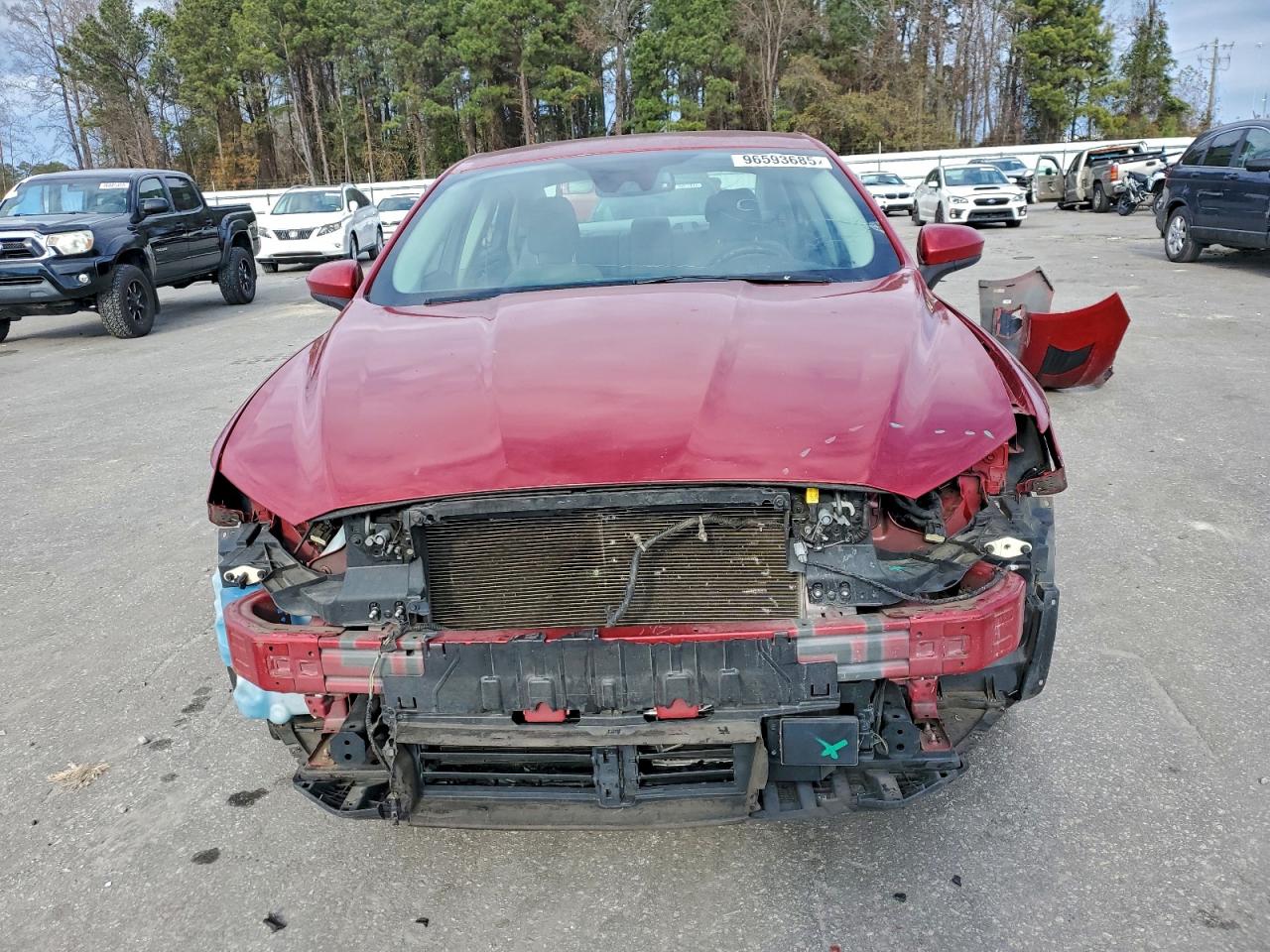 Ford Fusion Se Image 6