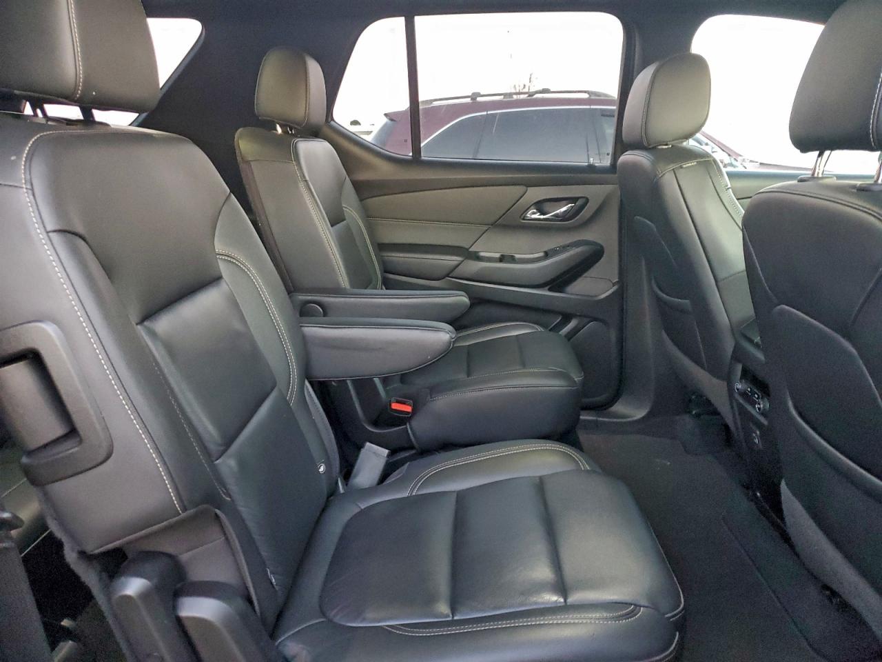 Chevrolet Traverse Lt Image 12