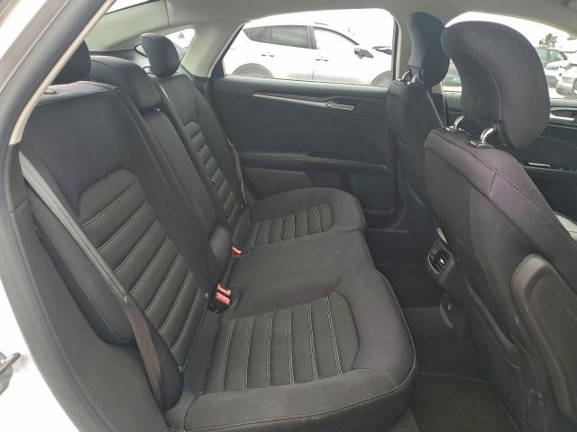 Ford Fusion Se Image 5