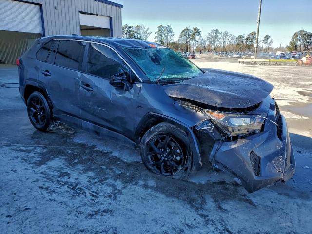 Toyota RAV4 Le Image 3