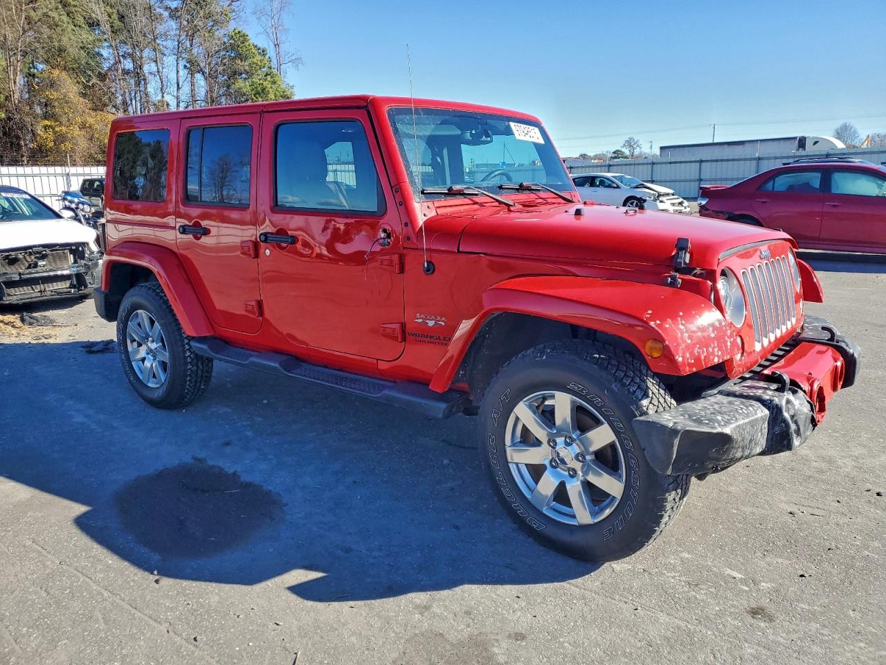 Jeep Wrangler Sahara Image 12