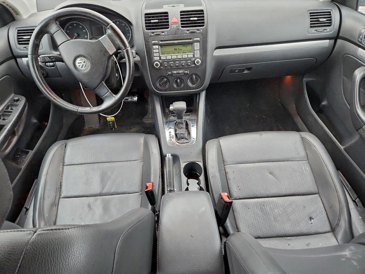 Volkswagen Jetta Se Image 8