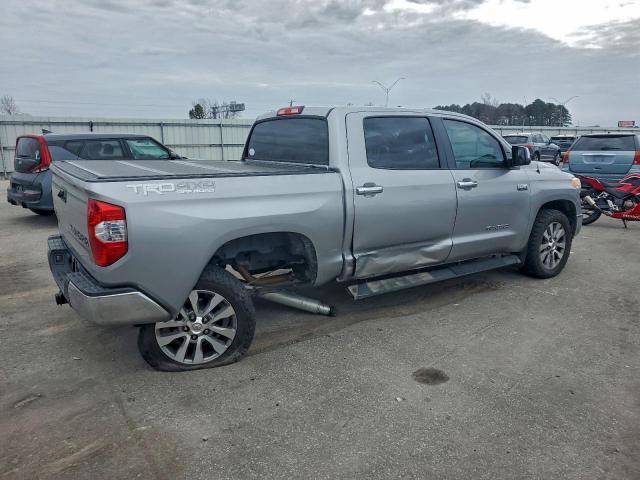 Toyota Tundra Crewmax Limited Image 2