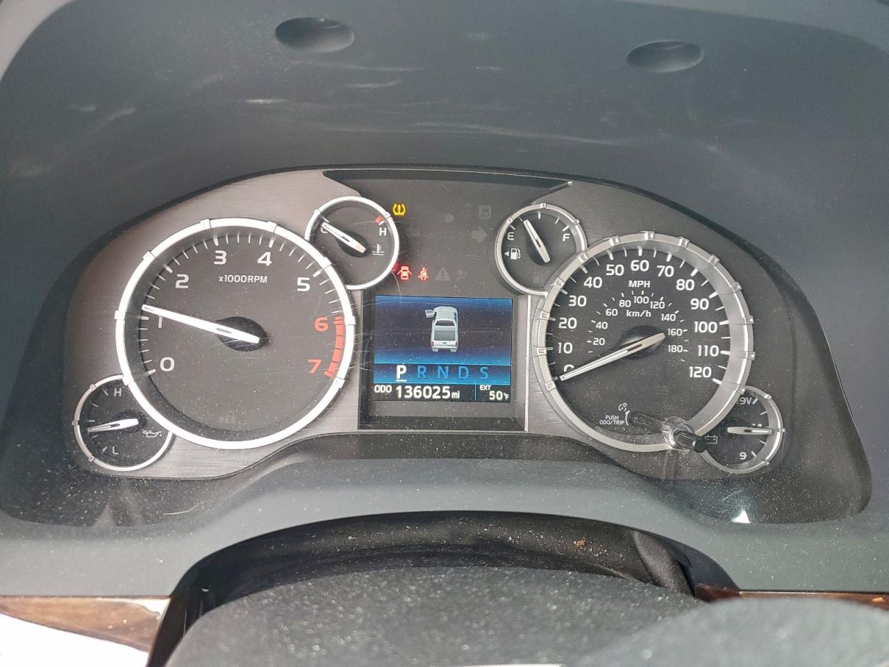 Toyota Tundra Crewmax Limited Image 5