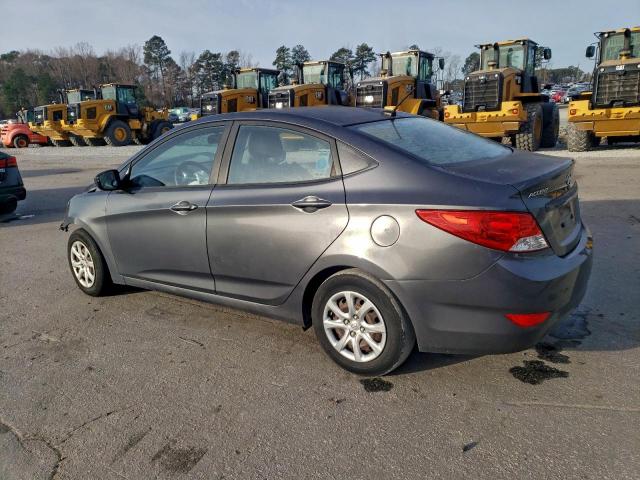 Hyundai ACCENT Gls Image 3