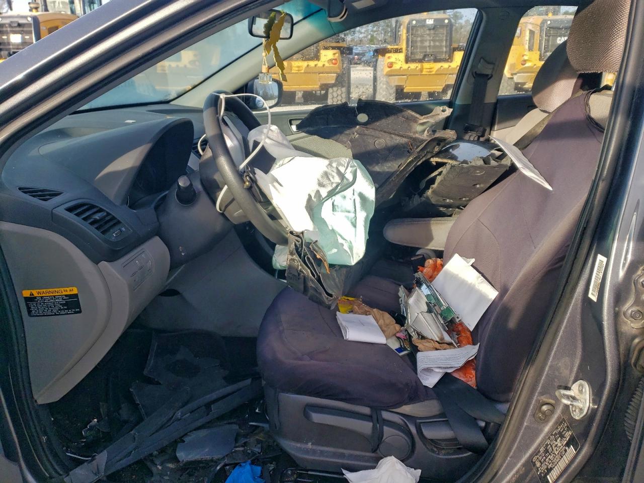 Hyundai ACCENT Gls Image 12