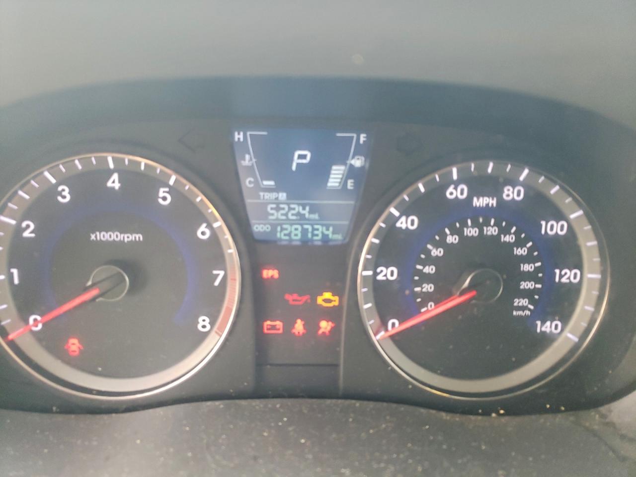 Hyundai ACCENT Gls Image 9