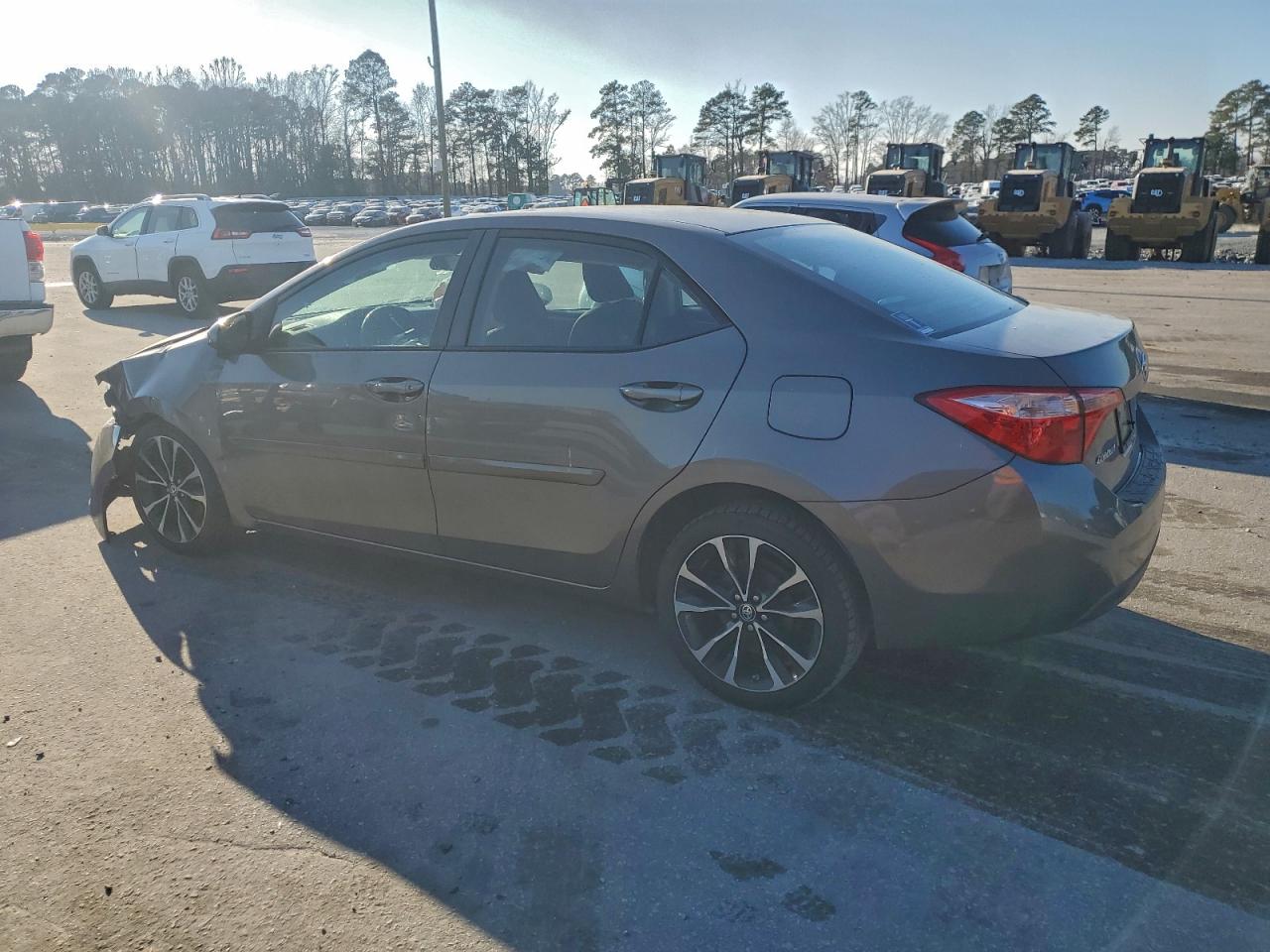 Toyota Corolla L Image 5