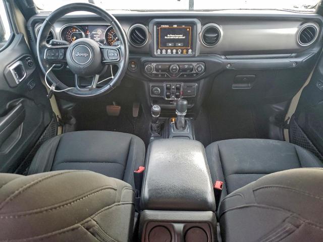 Jeep Gladiator Sport Image 2