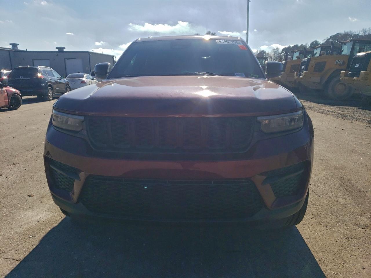 Jeep Grand Cherokee Laredo Image 9