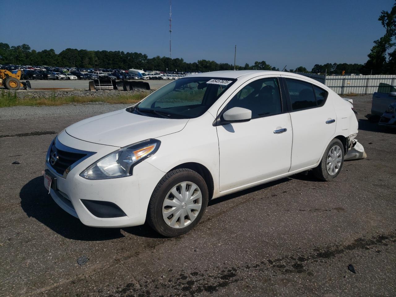 Nissan Versa S Image 1