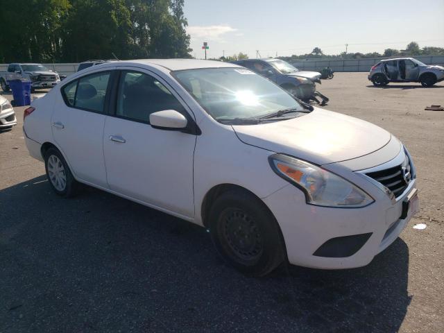Nissan Versa S Image 2