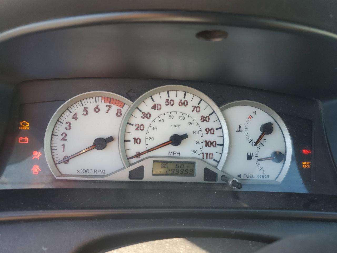 Toyota Corolla Ce Image 10