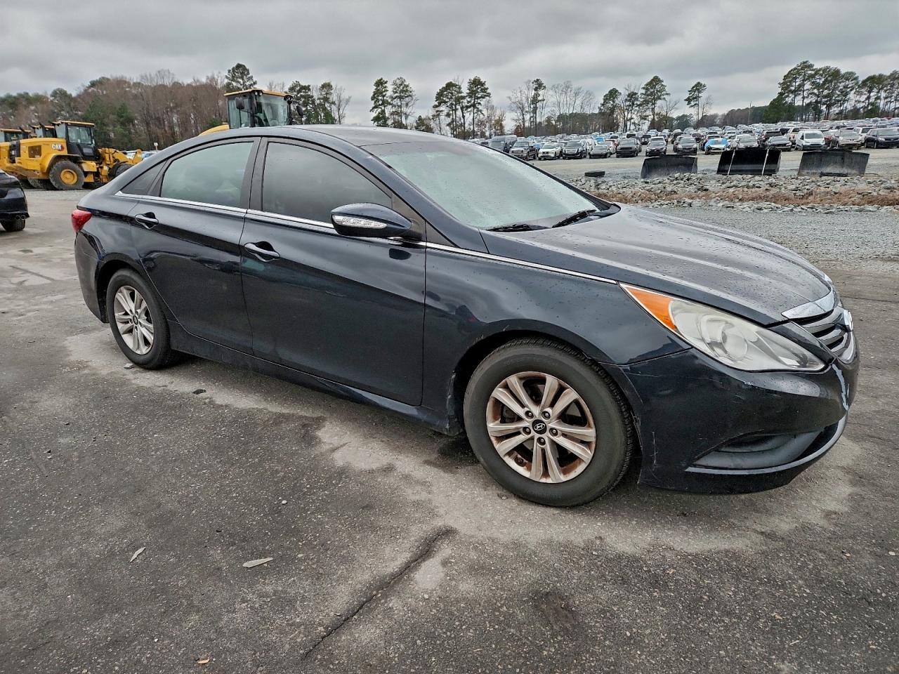 Hyundai SONATA Gls Image 6